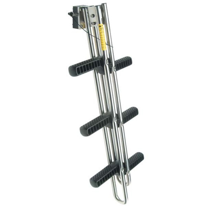 Garelick Gull Wing Boarding Ladder