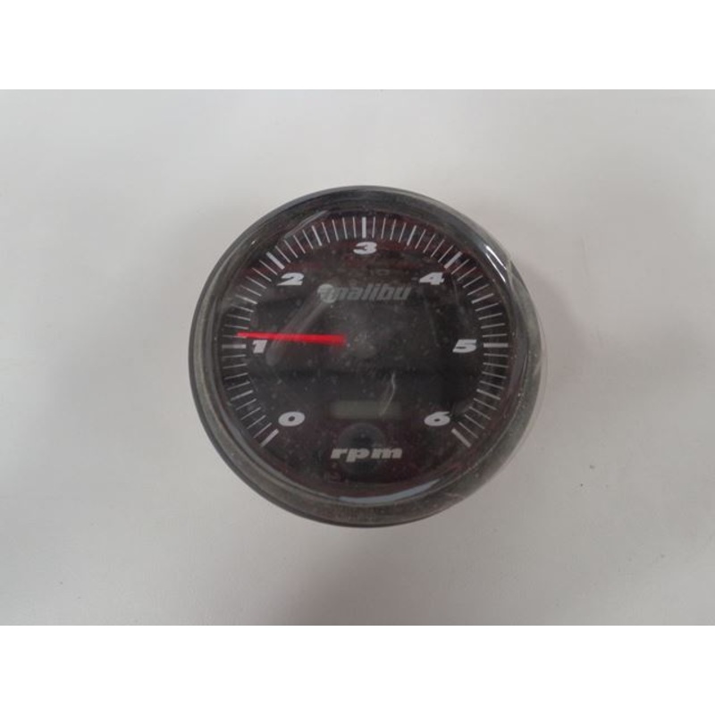 Malibu 5 Tachometer W/Hourmeter, 2001′