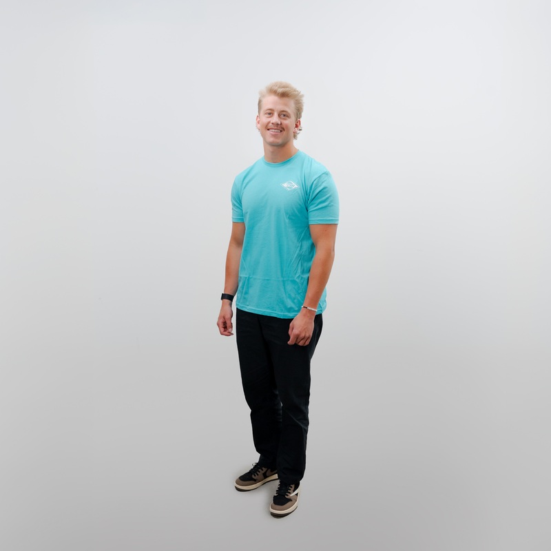 Malibu Surfer Tee|Black|Vapor Blue|Azure Blue|S|M|L|XL|2XL